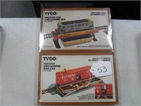 2 TYCO TRAIN ACCESSORIES