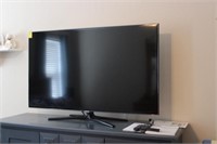 Samsung TV Model UN50ES6500FXZA 2012 50' w/ remote