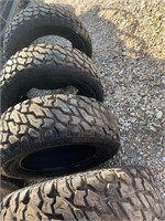 L-MUD GRIP TIRES