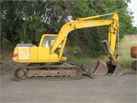 Kobelco SK115 DZ Excavator w/Thumb & Blade