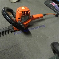 B&D electric utility shrub and hedge trimmer