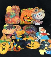 20+ Vtg 1970s Halloween & Fall Hangings