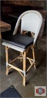 Stool. Braided seat and back (black and white),