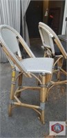 Stool. Braided seat and back (white and black),