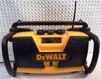 DeWalt 1-Hour NiCad Battery Charging Radio