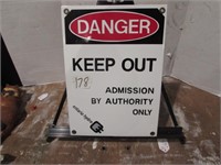danger keep out sign-ontario hydro