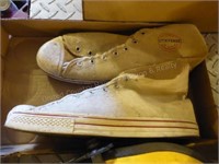 Vintage Converse shoes (AS IS)