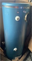 NEW OUT OF THE BOX 30 GALLON HOT WATER HEATER
