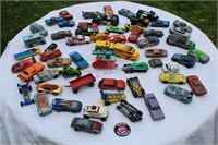 Large Lot Hotwheels Matchbox & Other Cars