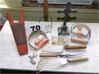 LOT OF MISC COLLECTABLE & ANTIQUE ITEMS