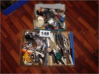 LOT OF KITCHEN DRAWER CONTENTS