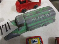 Tootsie Toy Sinclair Truck (no whls)