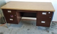 Metal Desk w/ Key Approx 29" x 54" x 24" (hwd)