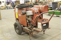 Lincoln Arc Welder w/Briggs & Stratton 16 HP Motor