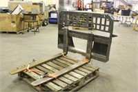 Skid Steer Quick Attach w/ Pallet Forks