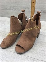 BROWN LADIES SHOES SIZE 7