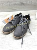 SIZE 3 GREY CHILDRENS DRESS SHOES
