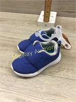 BLUE TODDLERS SHOES SIZE 8