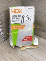 BOX OF 30 EXTRA TALL KITCHEN TRASH BAGS