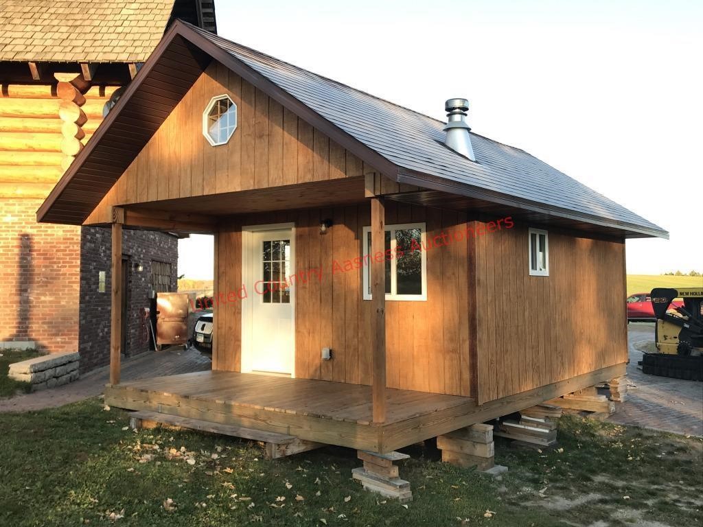 Cabin/Office Building & Sauna