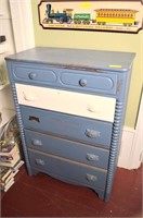 Vintage 5 Drawer Chest