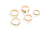 FIVE GOLD RINGS, 21g