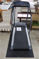 PACEMASTER POWER TREADMILL WITH POWER INCLINE AND