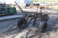 Oliver 2-14 Trailer Plow