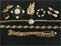 Classic elegance jewelry collection