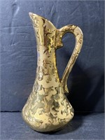 Weeping 24k gold pitcher vase