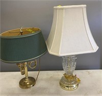 BRASS 3-LIGHT AND CLEAR LAMP