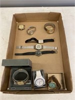 TRAY LOT MISC WATCHES