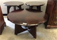 ROUND COFFEE/2 END TABLES