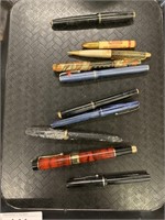 Lot of Vintage Fountain Pens.
