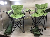 2 GREEN FOLDING LAWN CHAIRS IN BAGS