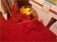 4 Pieces of Red Glass and Carnival