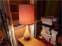 2 Art Décor Table Lamps