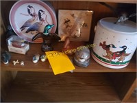 Duck and Geese Shelf Contents