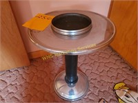 Metal Ash Tray Stand - Center Missing