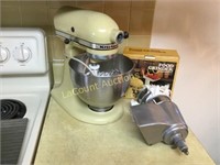 Kitchen-aid stand mixer w attachments