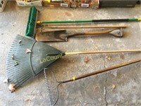 fan rake, garden rake, shove, broom