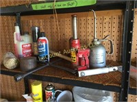 bottle jack oil can garage fluids misc