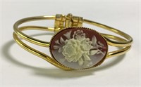 Clasp Bracelet With Floral Cameo