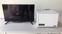 32” AKAI LED LCD TV/DVD Combo & Food Dehydrator