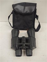 Pair of 10×50 binoculars with bag