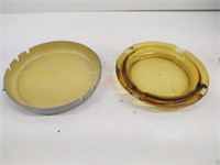 2 large vtg ash trays metaled enamel/ amber glass