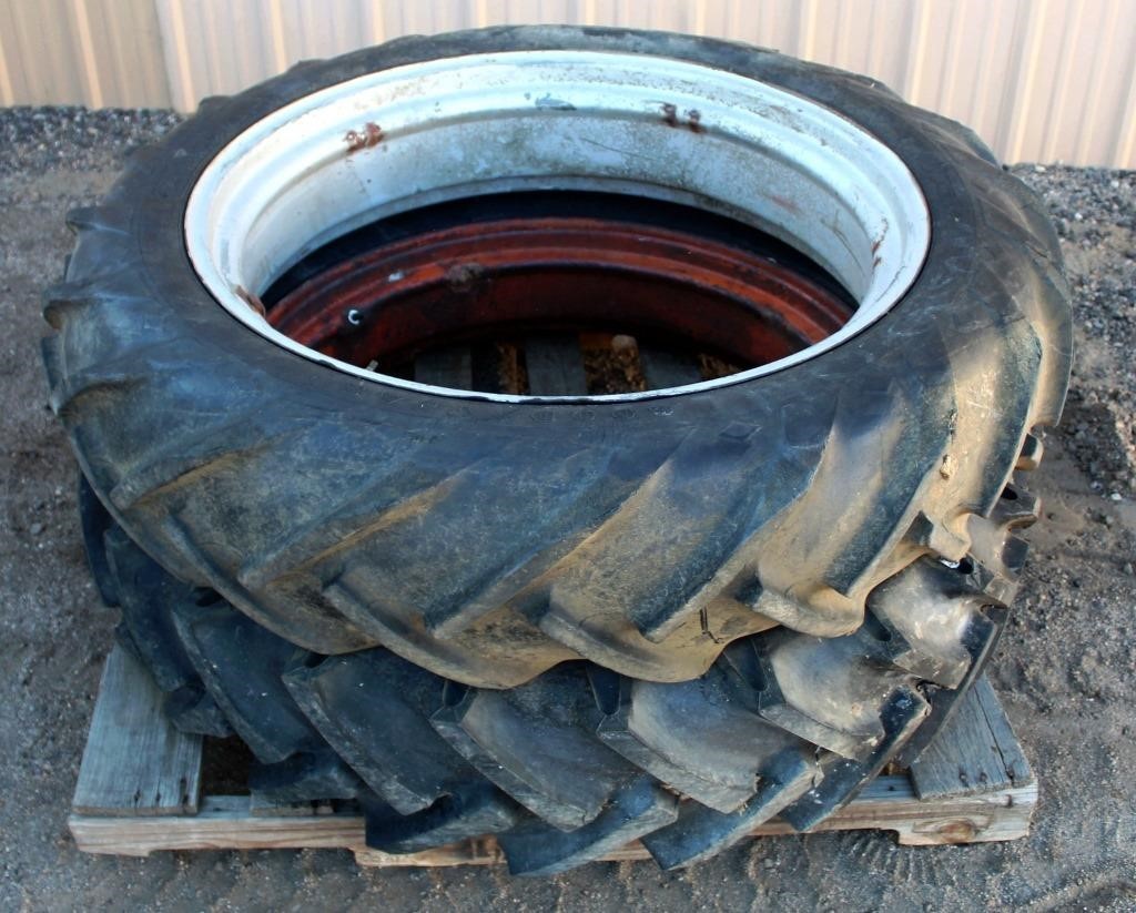 Tractor Tires & Rims 9-32