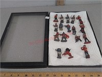Vintage cast metal toy soldiers