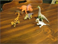 LOT of 6 Dinosaurs Small to Medium Size