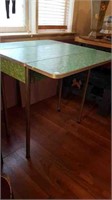 1950s CHROME KITCHEN TABLE WITH DROP LEAVES